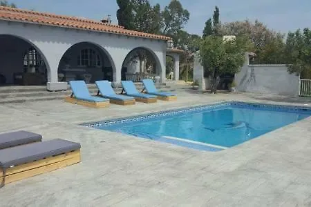 Hacienda Maxine Аликанте